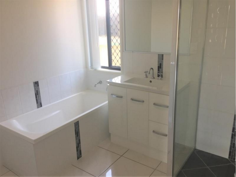 11 Pamela Court, Gracemere QLD 4702